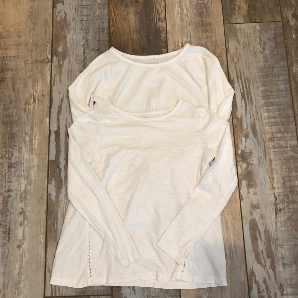 White long sleeve tee bundle- Vineyard Vines & CP